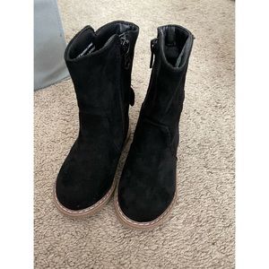 Cat & Jack Toddler Black Boots 6